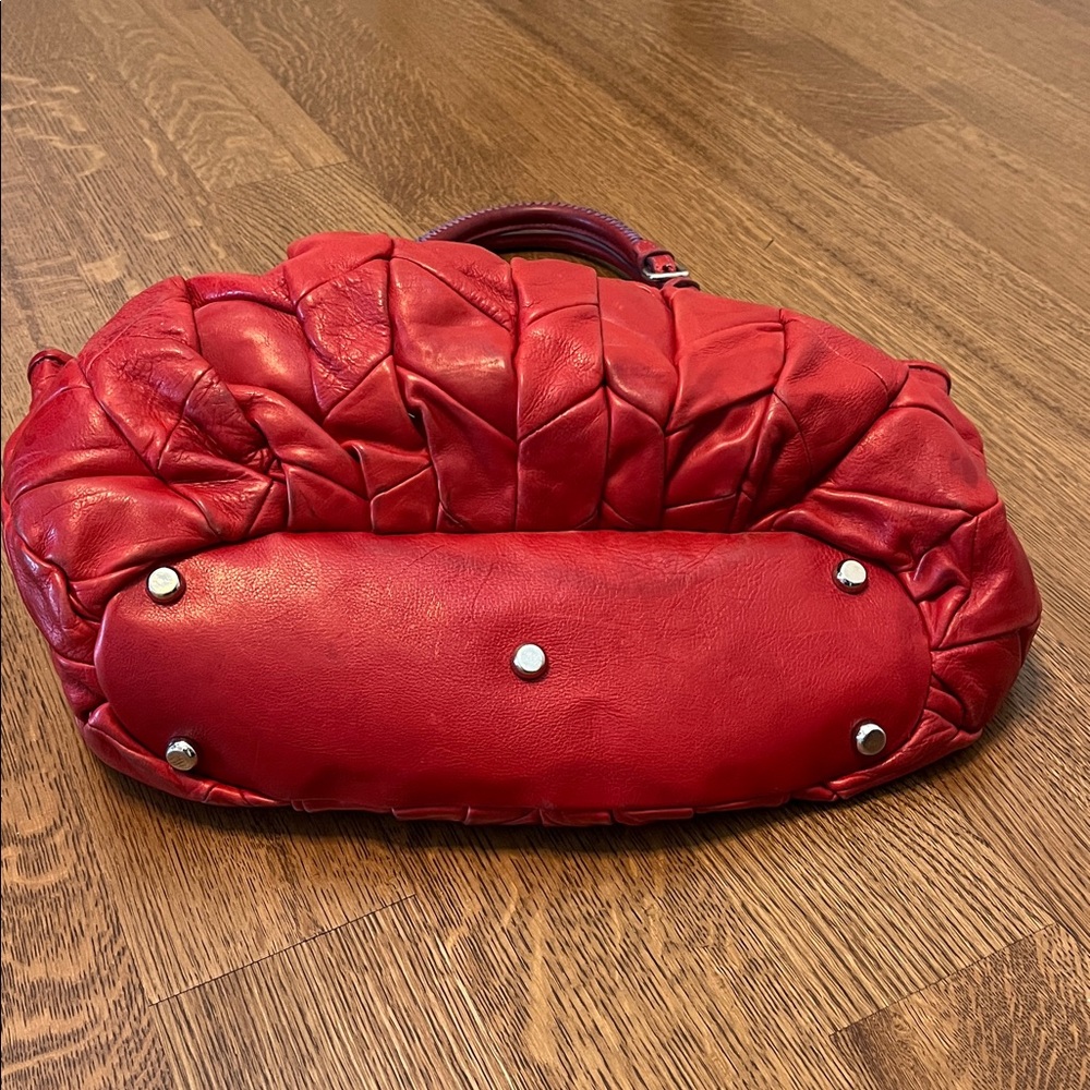 Italian Made Mauro Volponi Red Leather Tote Shoulder Bag - Picture 10 of 16